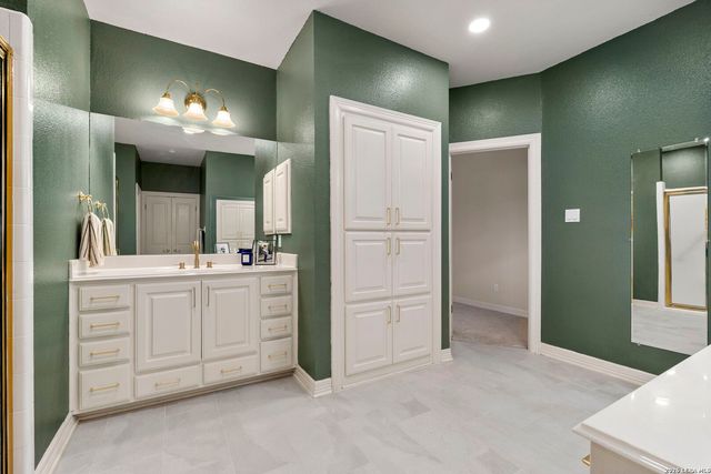 27 Trophy Ridge, San Antonio, TX 78258