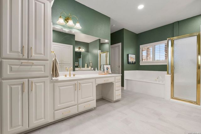 27 Trophy Ridge, San Antonio, TX 78258