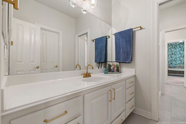 27 Trophy Ridge, San Antonio, TX 78258