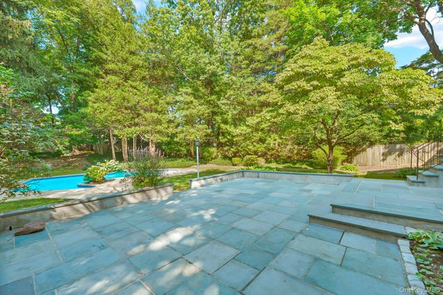 49 Henry Street, Scarsdale, NY 10583