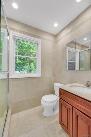 49 Henry Street, Scarsdale, NY 10583