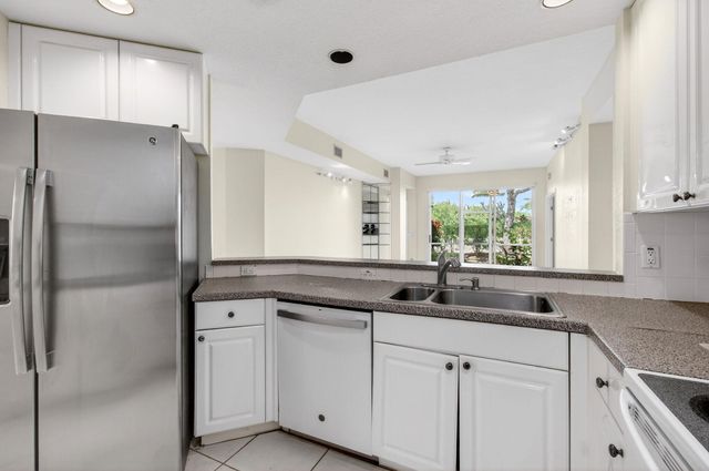 12468 Crystal Pointe Drive 102, Boynton Beach, FL 33437