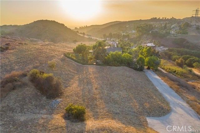 15477 SKYLINE DR, Hacienda Heights, CA 91745