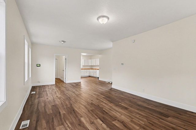 769 Catawba Avenue, Muskegon, MI 49442