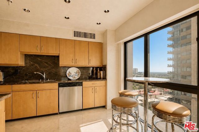 10790 Wilshire Boulevard 1001, Los Angeles, CA 90024