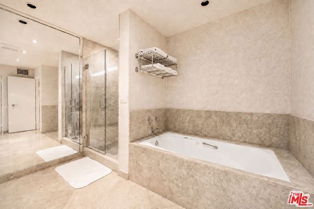 10790 Wilshire Boulevard 1001, Los Angeles, CA 90024