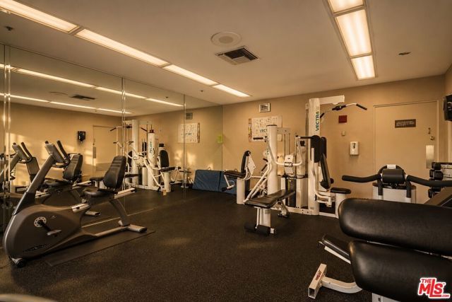 10790 Wilshire Boulevard 1001, Los Angeles, CA 90024