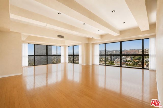 10790 Wilshire Boulevard 1001, Los Angeles, CA 90024