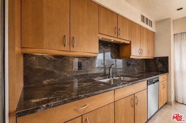 10790 Wilshire Boulevard 1001, Los Angeles, CA 90024