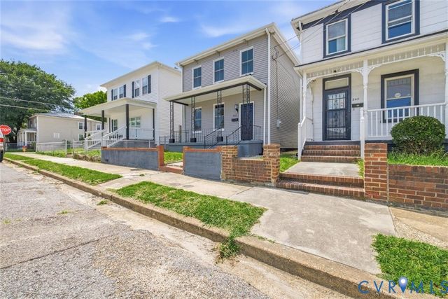 845 Wilcox St, Petersburg, VA 23803