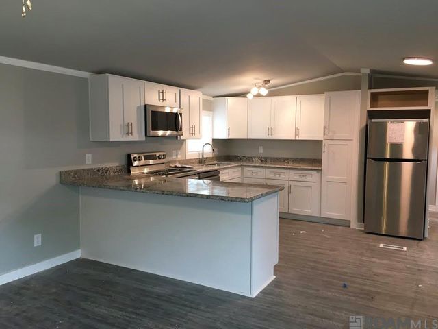 25693 Gill Rd, Denham Springs, LA 70726