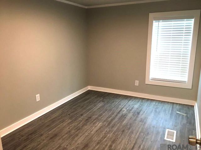 25693 Gill Rd, Denham Springs, LA 70726