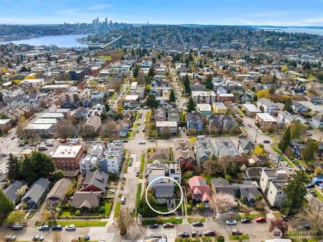 521 N 47th Street, Seattle, WA 98103