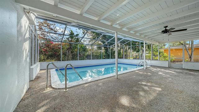 3005 LOCKWOOD TERRACE, Sarasota, FL 34231