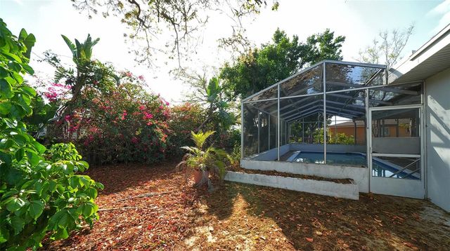 3005 LOCKWOOD TERRACE, Sarasota, FL 34231