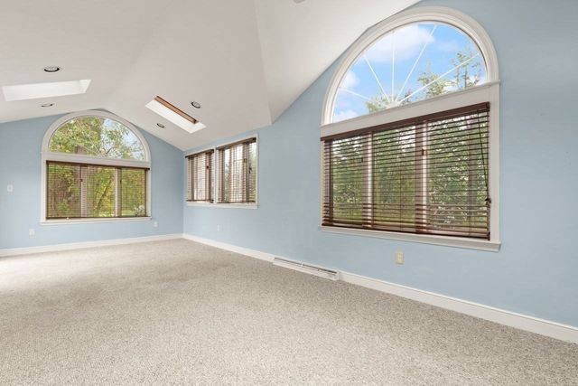 7 Heath Rd, Easton, MA 02375