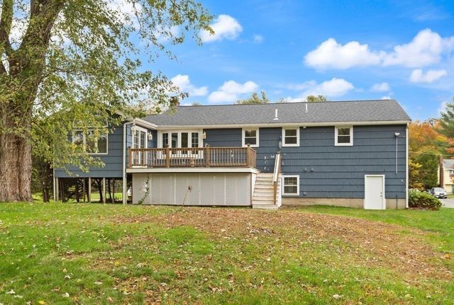 7 Heath Rd, Easton, MA 02375