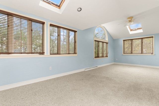 7 Heath Rd, Easton, MA 02375