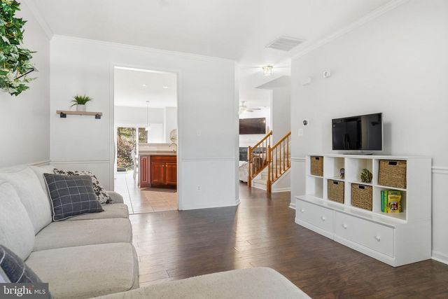 159 PENNS MANOR DR, Kennett Square, PA 19348