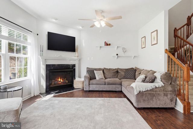 159 PENNS MANOR DR, Kennett Square, PA 19348