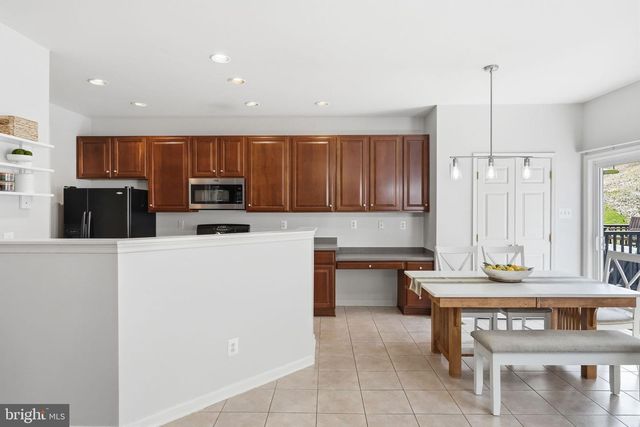 159 PENNS MANOR DR, Kennett Square, PA 19348