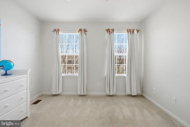 159 PENNS MANOR DR, Kennett Square, PA 19348