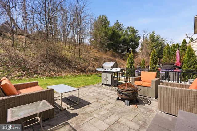 159 PENNS MANOR DR, Kennett Square, PA 19348