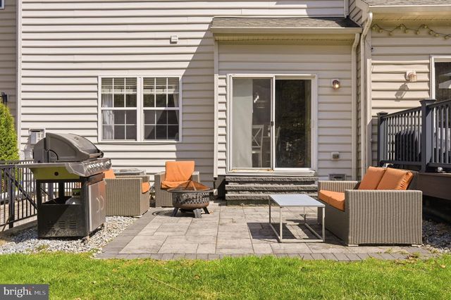 159 PENNS MANOR DR, Kennett Square, PA 19348