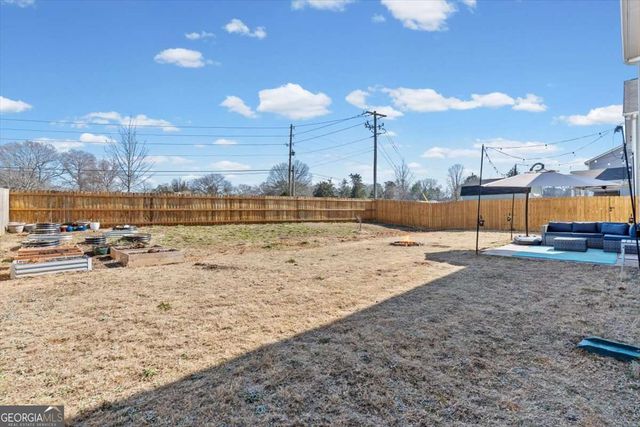 642 Summerfield Lane, Cartersville, GA 30120