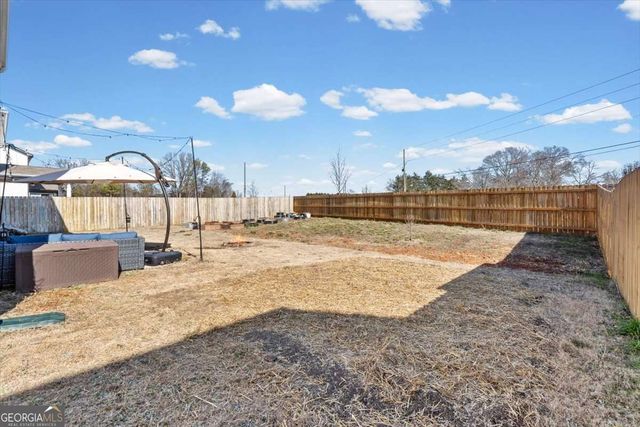 642 Summerfield Lane, Cartersville, GA 30120