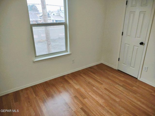 9488 Landry McKee Lane A, El Paso, TX 79907