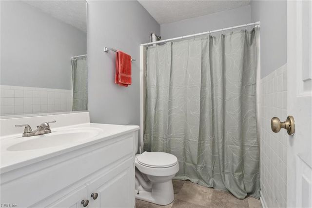 112 Shea LN, Williamsburg, VA 23185