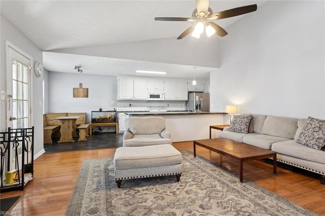 112 Shea LN, Williamsburg, VA 23185