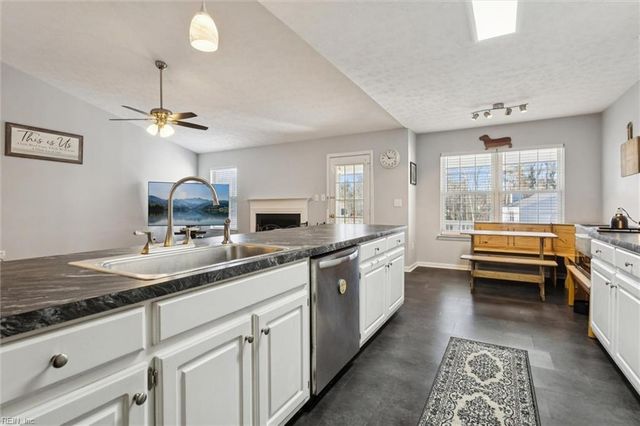 112 Shea LN, Williamsburg, VA 23185