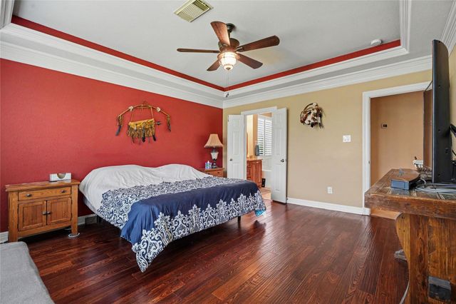 9219 Chia Valley Court, Houston, TX 77089