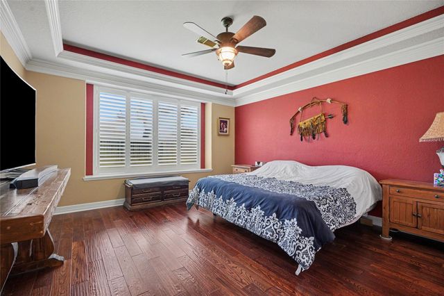 9219 Chia Valley Court, Houston, TX 77089