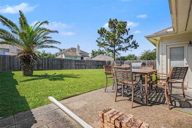 9219 Chia Valley Court, Houston, TX 77089
