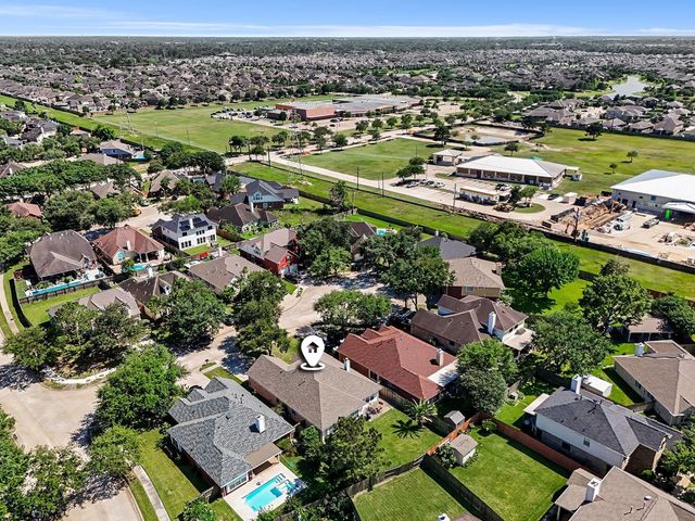 9219 Chia Valley Court, Houston, TX 77089