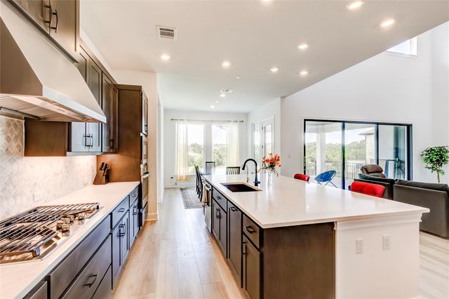 462 Old Stone RD, Austin, TX 78737