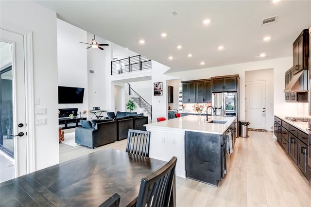 462 Old Stone RD, Austin, TX 78737
