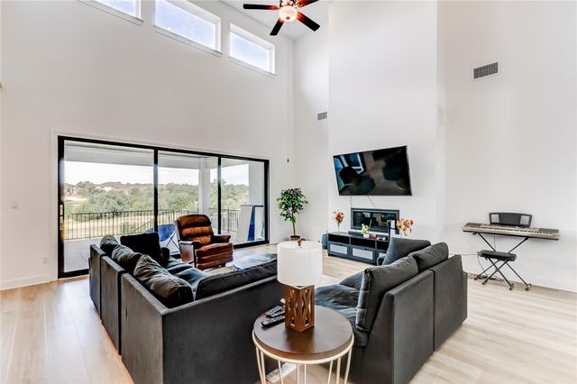462 Old Stone RD, Austin, TX 78737