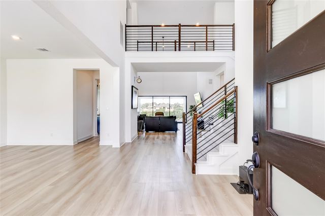 462 Old Stone RD, Austin, TX 78737