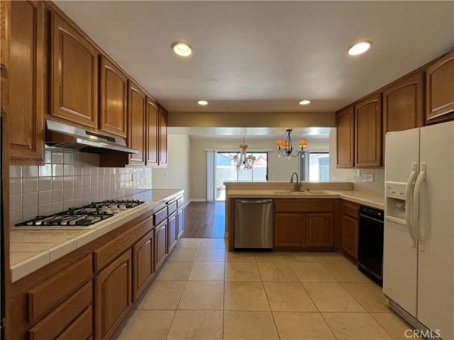 316 Pebble Beach Drive, Newbury Park, CA 91320