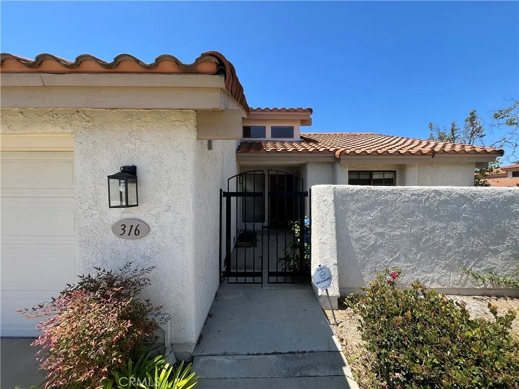316 Pebble Beach Drive, Newbury Park, CA 91320