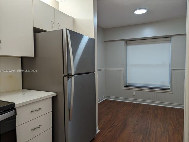 3446 Oak Dr, Hollywood, FL 33021