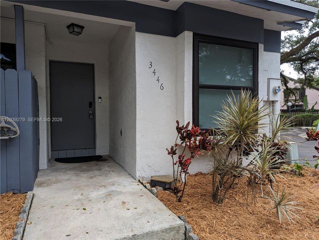 3446 Oak Dr, Hollywood, FL 33021