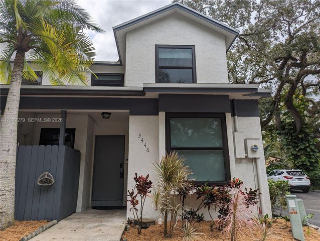 3446 Oak Dr, Hollywood, FL 33021