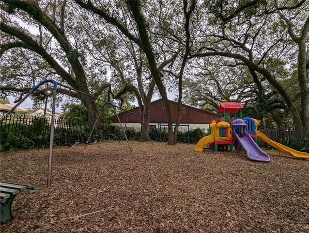 3446 Oak Dr, Hollywood, FL 33021