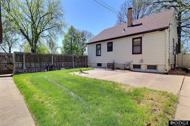 2106 N Union Street, Fremont, NE 68025