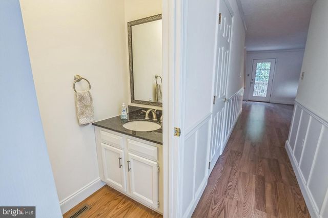 109 GATEWAY DR, Newark, DE 19711